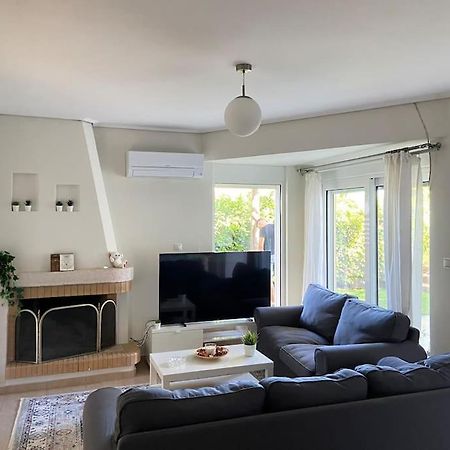 Cozy 2 Room Apartment With Garden Near Athens Air-Port Artemida (Attica) Exterior foto