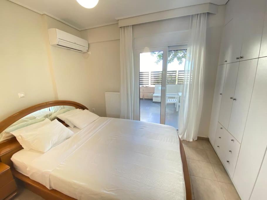Cozy 2 Room Apartment With Garden Near Athens Air-Port Artemida (Attica) Exterior foto