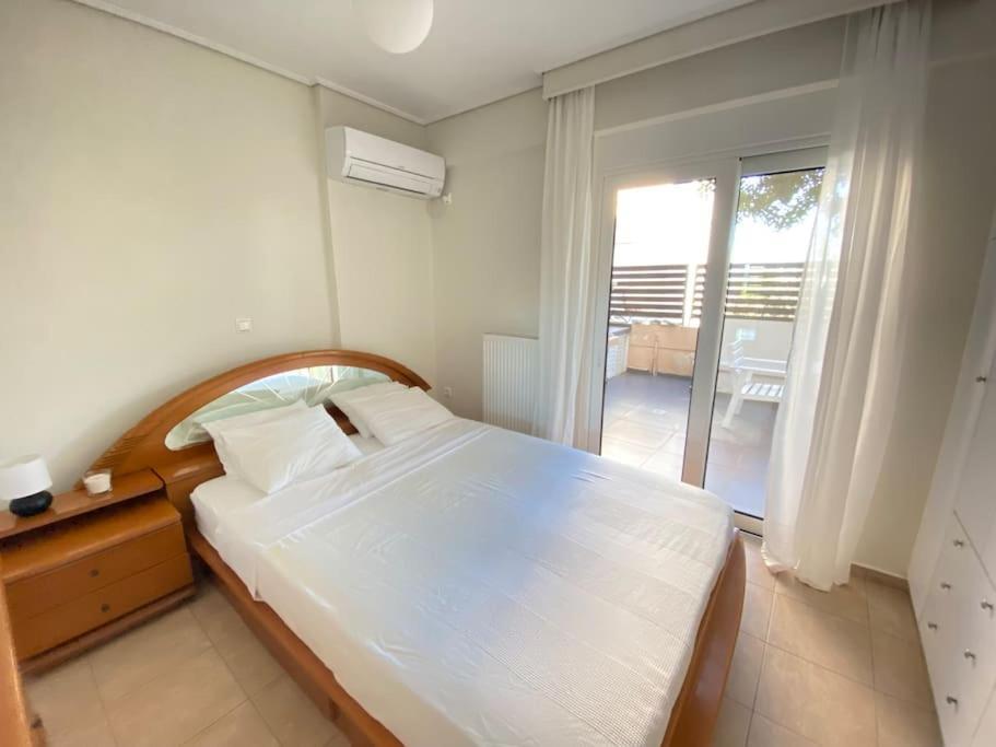 Cozy 2 Room Apartment With Garden Near Athens Air-Port Artemida (Attica) Exterior foto