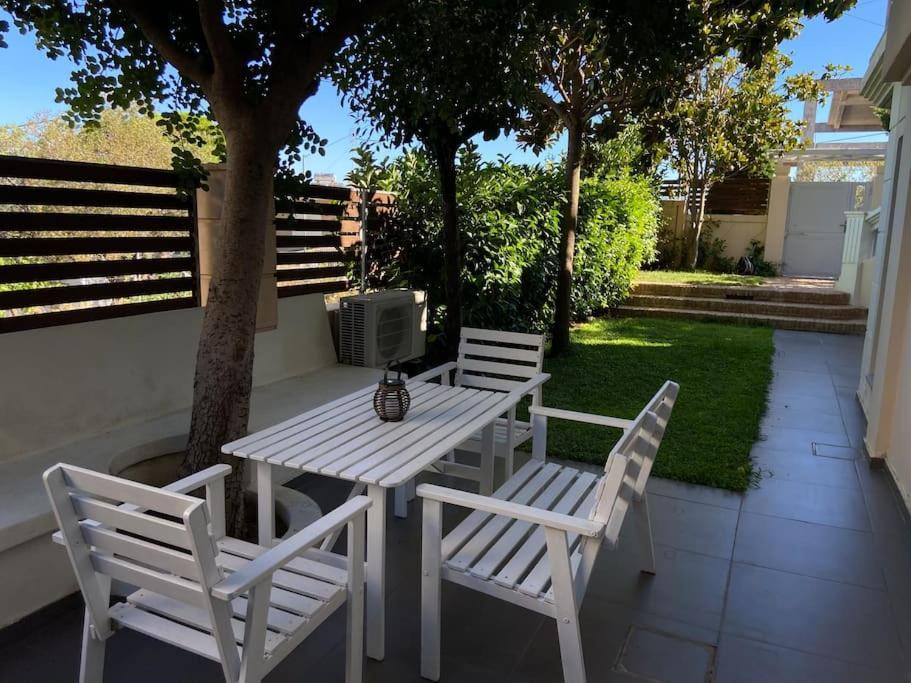 Cozy 2 Room Apartment With Garden Near Athens Air-Port Artemida (Attica) Exterior foto